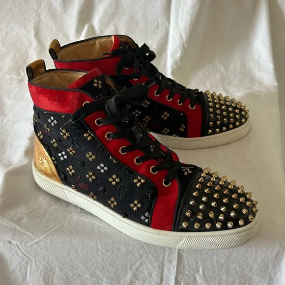 Beautiful authentic men’s high top studded sneakers by Louis Size 